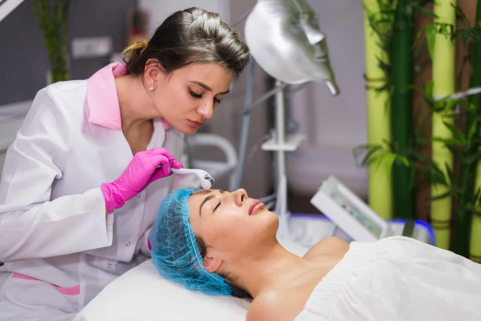 laser cosmetologists in Indore